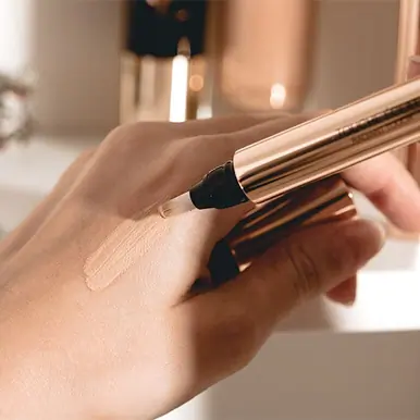 Yves Saint Laurent Touche Éclat - Radiant Touch