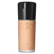 M.A.C COSMETICS Studio Radiance Serum Powered Foundation