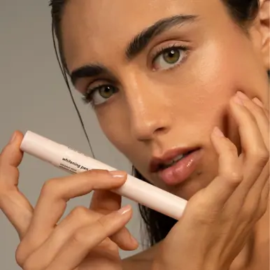 Gem Whitening Pen