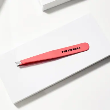 Tweezerman Slant Tweezer - Geranium