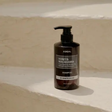 Kundal Honey & Macadamia nature shampoo 500ml - white musk scent