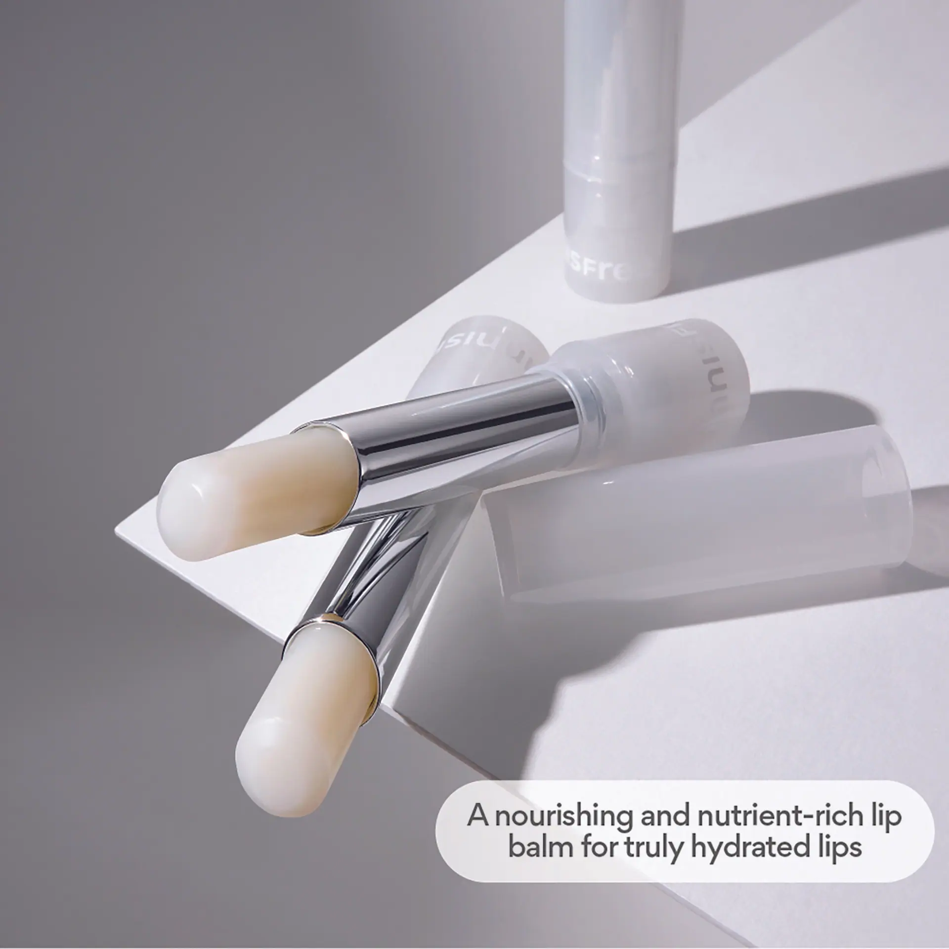 INNISFREE Dewy Treatment Lip Balm