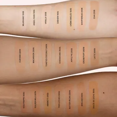 Huda Beauty Easy Blur Natural Airbrush Foundation 30ml