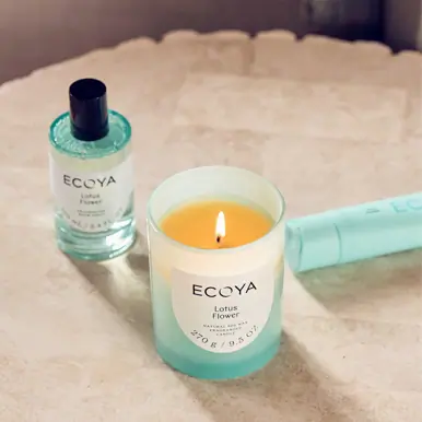 ECOYA Metro Candle Lotus Flower 280g