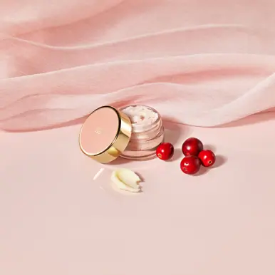 Dolce & Gabbana Nouri-Lip Berry Scrub