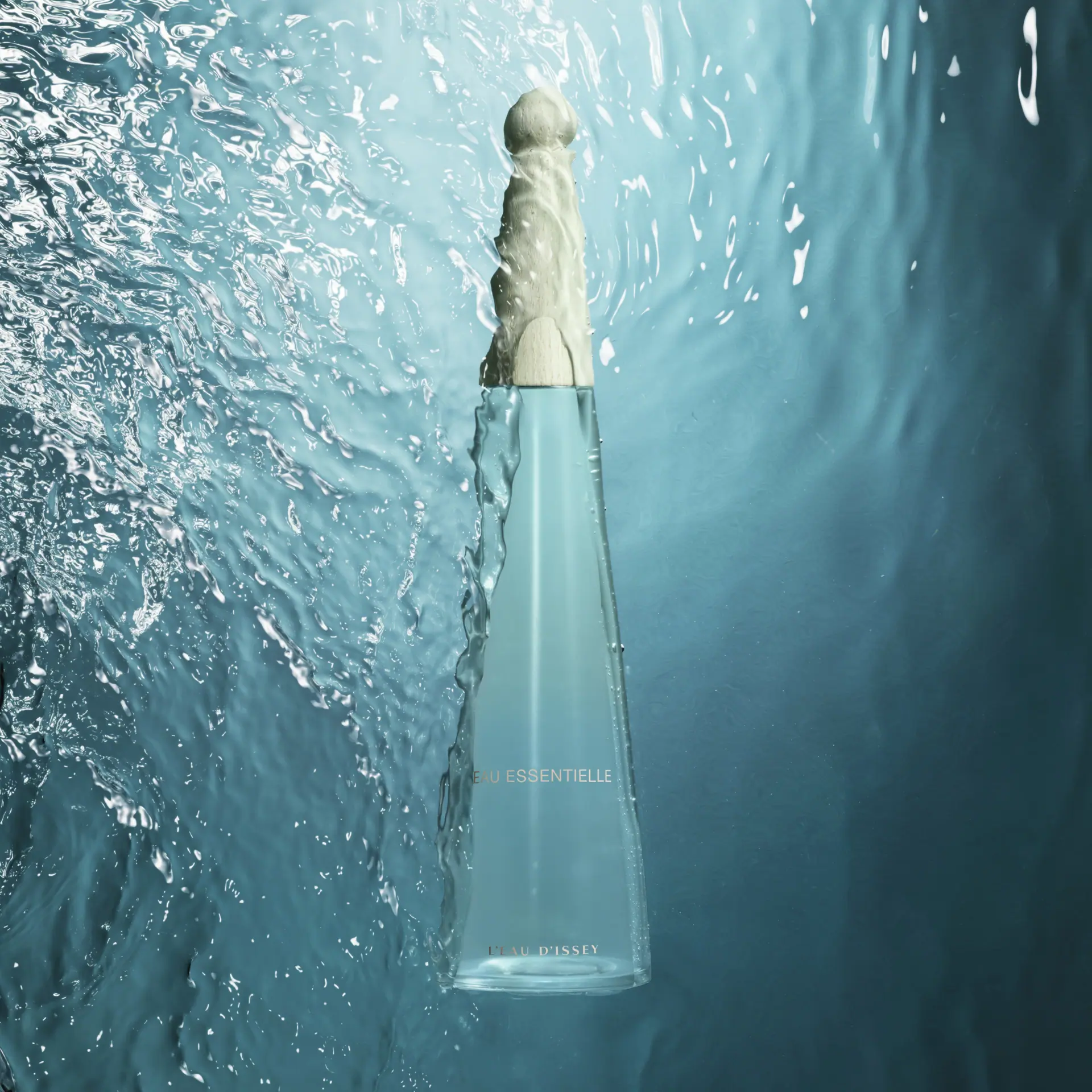 Issey Miyake L'Eau d'Issey Eau Essentielle EDP 100ML